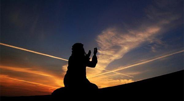 Mening katta semiz toy porno Chol yosh qiz bilan jinsiy aloqada