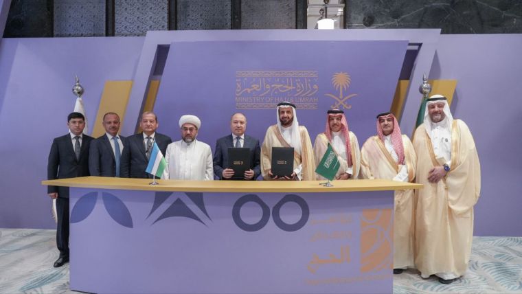 Ҳаж вазири билан янги тартиб ва қулайликлар муҳокама қилинди