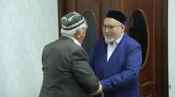 Диний идорада навбатдаги қабул: мурожаатлар, таклифлар, хайрли дуолар