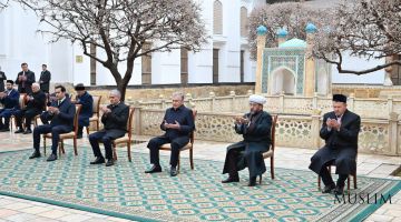 Davlatimiz rahbari Bahouddin Naqshband maqbarasini ziyorat qildi