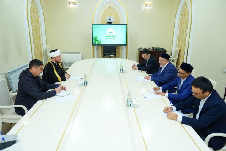 Мордовия Республикаси муфтийси билан учрашув ўтказилди 
