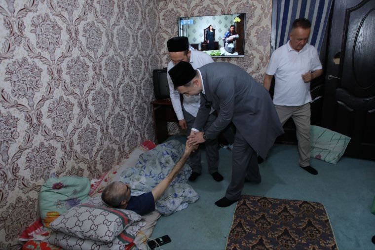 Yunusobodda yuzdan ziyod oiladan hol so‘raldi