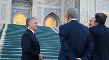 Лидеры стран Центральной Азии и Азербайджана посетили Центр исламской цивилизации