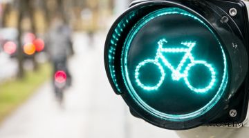 Тўсиқ билмас одамлармиз... 