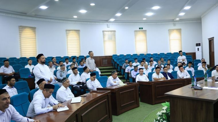 150 nafarga yaqin yosh imom va o‘qituvchi ish boshladi