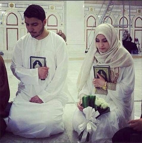 Qizlarning yuzlariga skameyka olayotgan porno videolar toplami. Chechenistondan sexy porno qizlar