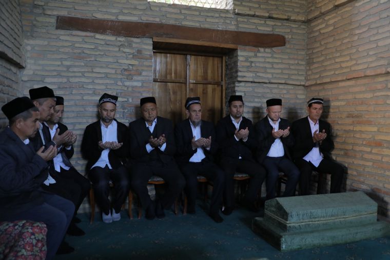 Olis hududdagi imomlar Diniy idora faoliyati bilan tanishdi (Foto+)