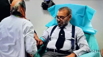 Король Марокко сдал кровь для пострадавших от землетрясения