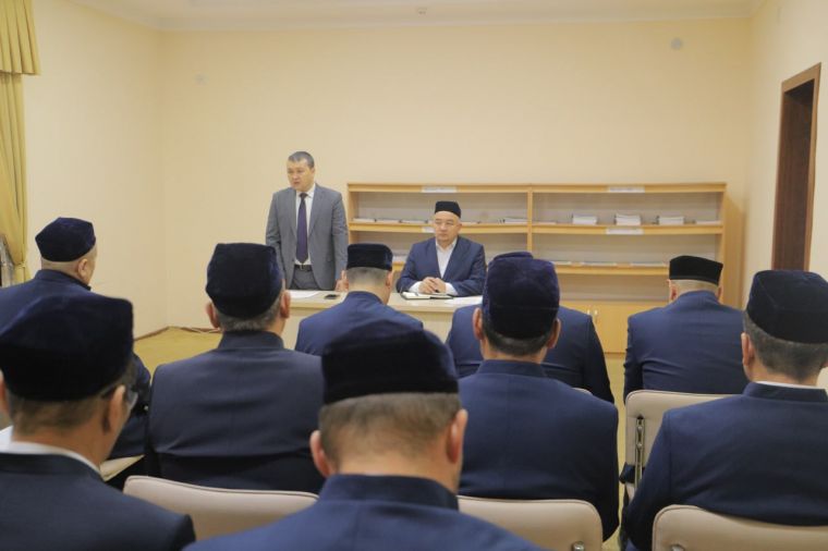 Қорақалпоғистонда диний соҳа вакиллари билан муҳим учрашув ўтказилди 