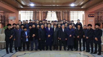 Бош имом ва талабалар учрашуви ўтказилди (фото+)