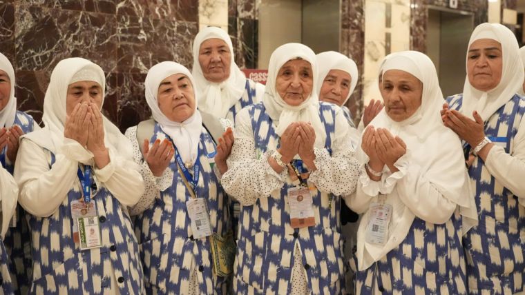 Hojilarimiz ehromlarda Mino vodiysiga yo‘l oldi