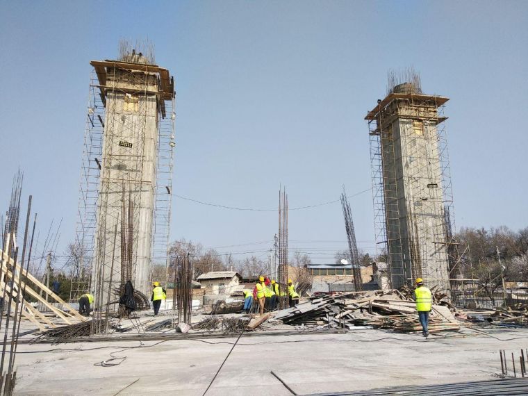 Onlayn: Toshkentdagi “Islomobod” masjidining yangi binosiga birinchi g‘isht qo‘yiladi