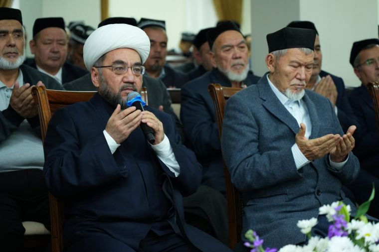 Malaka oshirgan muazzinlarga ijozat shahodatnomasi topshirildi