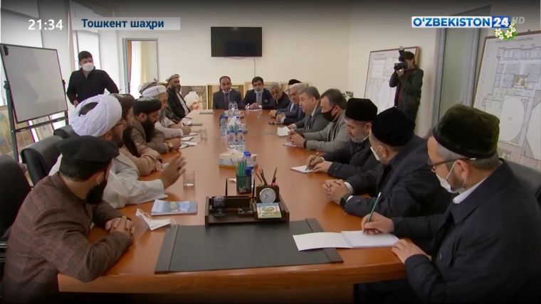 Imom Buxoriy merosi anjumani ishtirokchilarining islom tsivilizatsiyasi markaziga tashrifi