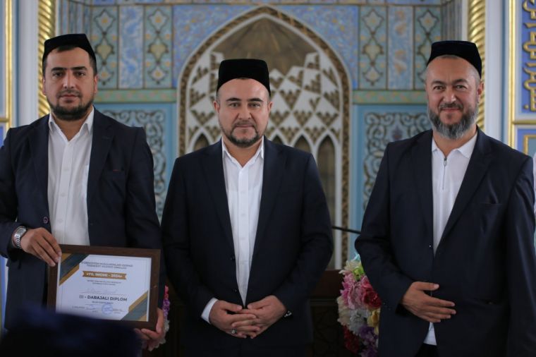 تم اختيار الأئمة والخطباء المتعلمين في المسابقة