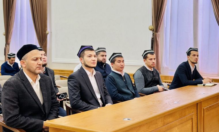 Мир Арабда талабаларни қўллаб-қувватлаш учрашуви ўтказилди