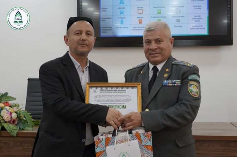 “Миллий армиямиз – мустақиллик посбони” мавзусида вебинар учрашув ташкил этилди