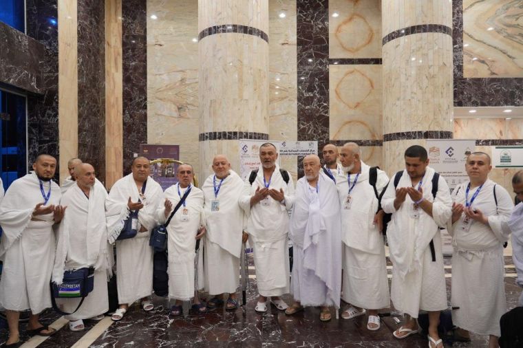 منى وعرفات جاهزان لإستقبال الحجاج ، لقد بدأت الأوقات السعيدة!
