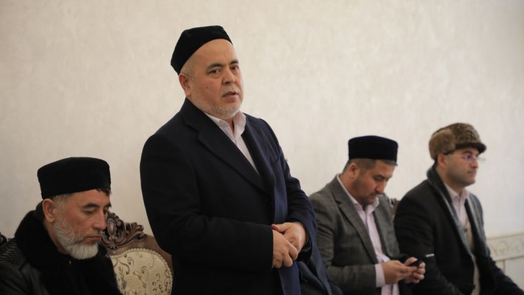 Ҳар бир хонадонга кириб бориляпти