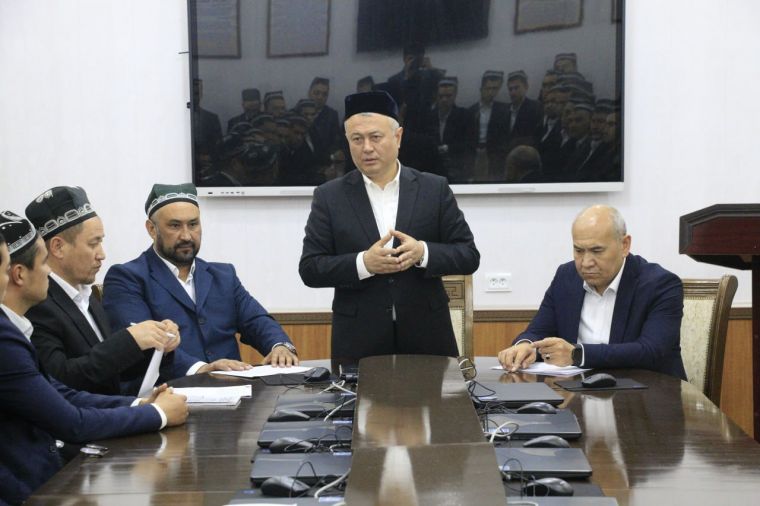 “Саййид Муҳйиддин махдум” битирувчилари билан мулоқот ўтказилди