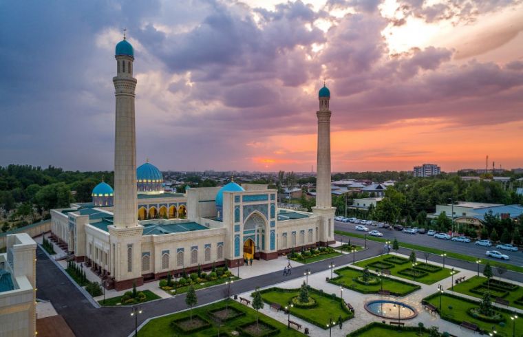 Uzbekistan: Over 1,700 Mosques Hosting Khatm Quran in Ramadan