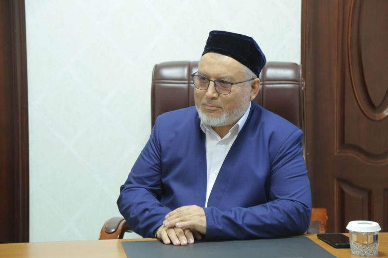 Диний идорада навбатдаги қабул: мурожаатлар, таклифлар, хайрли дуолар