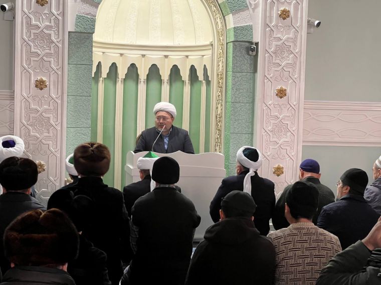 Имом-хатиблар фаолиятини такомиллаштириш бўйича семинар ўтказилди