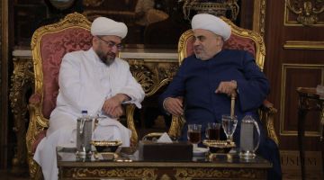 المفتون لثلاث الدول يناقشون القضايا المهمة