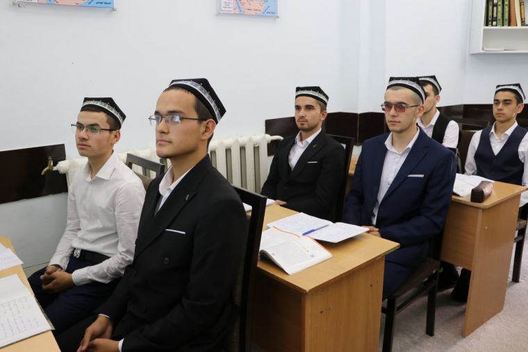 Soha mas’ullari Buxorodagi diniy ta’lim dargohlarida bo‘ldi