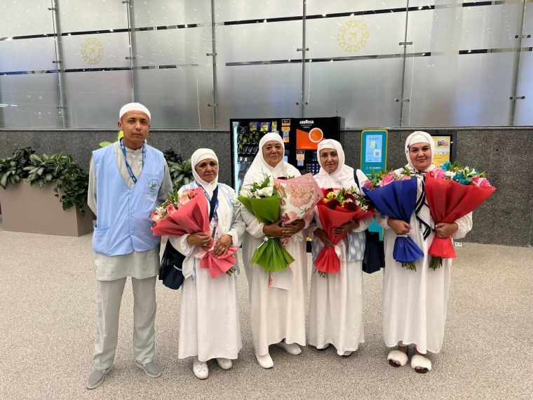 Умра зиёратчиси: “Сафаримиз ниҳоятда ҳузур-ҳаловатли ўтди”