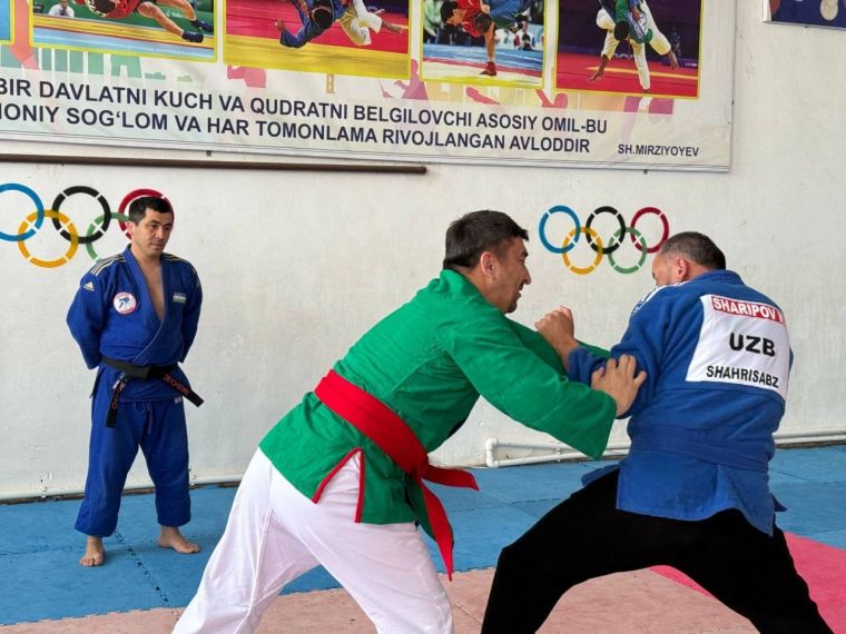 Qashqadaryoda diniy soha xodimlari o‘rtasida milliy kurash musobaqalari boshlandi