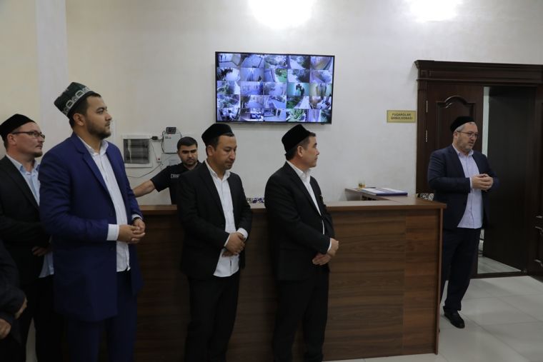 Olis hududdagi imomlar Diniy idora faoliyati bilan tanishdi (Foto+)