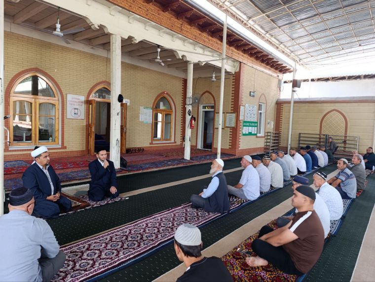 Yurtga qaytgan hojilar – ezgu ishlar boshida