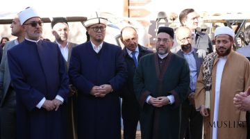 قام علماء العالم بزيارة الأماكن المقدسة في خيوة