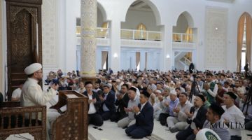 قام سماحة المفتي بزيارة للمسجد الجامع الذي أعيد بناؤه
