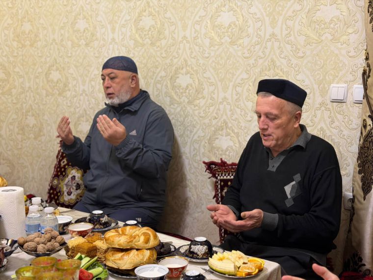 Xonadonlarga ulamolarning tashrifi davom etmoqda