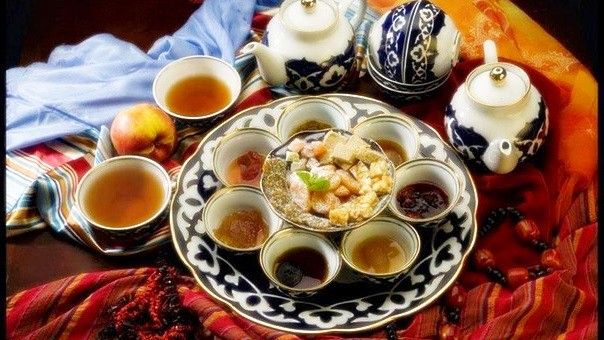 Anusdagi ulkan obektlar bilan videolar