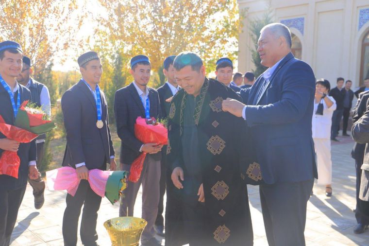 Мусобақа ғолиблари кутиб олинди