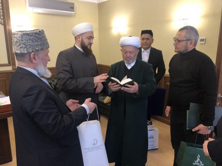 Муфтий ҳазрат Татаристон мусулмонлари диний бошқармасига ташриф буюрди