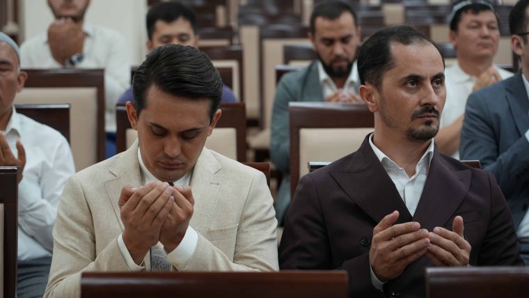 HAMKOR JURNALIST, BLOGЕR VA MATBUOT KOTIBLARI QUTLANDI