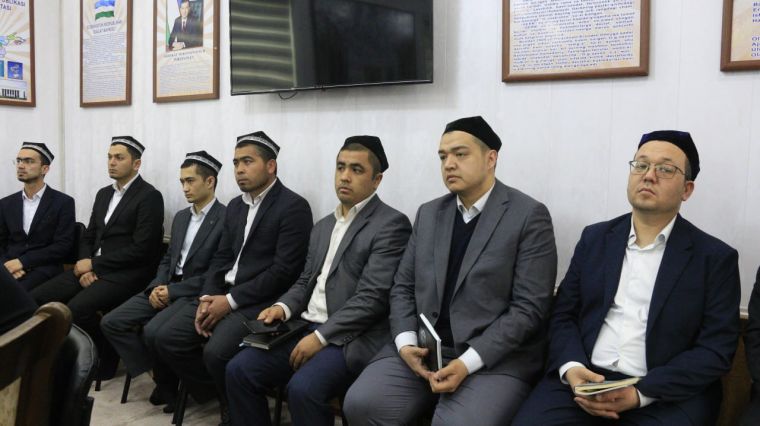 “Саййид Муҳйиддин махдум” битирувчилари билан мулоқот ўтказилди