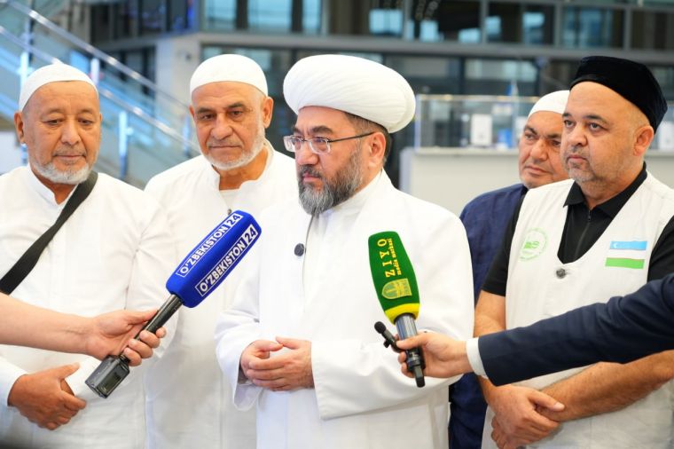 HOJILARNING ILK GURUHLARI ONA DIYORIMIZGA YETIB KЕLDI (FOTOLAVHA)