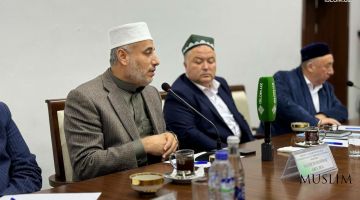 Шайх Салоҳ Абул Ҳож ҳазратлари «Ҳидоя» ўрта махсус ислом билим юртига ташриф буюрди