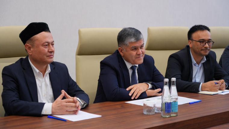 Diniy idorada xorijlik olimlar bilan samimiy suhbat o‘tkazildi
