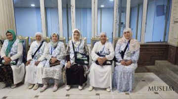 معتمرون من محافظة سمرقند يؤدون مناسك العمرة خلال شهر رمضان المبارك