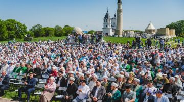 Российский форпост ислама: Болгар собирает мусульман со всей страны