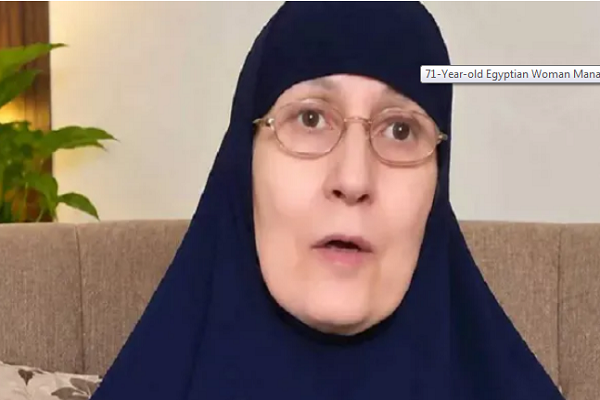 71-летняя египтянка успешно прочитала весь Коран наизусть за один день 