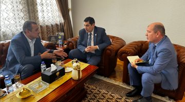 “Vaqf” fondi rahbari Kuvayt elchisi bilan uchrashdi