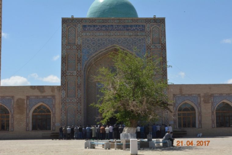 Juma namozidan lavhalar