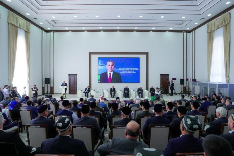 بدأ المؤتمر الدولي المخصص للتراث العلمي للإمام الترمذي